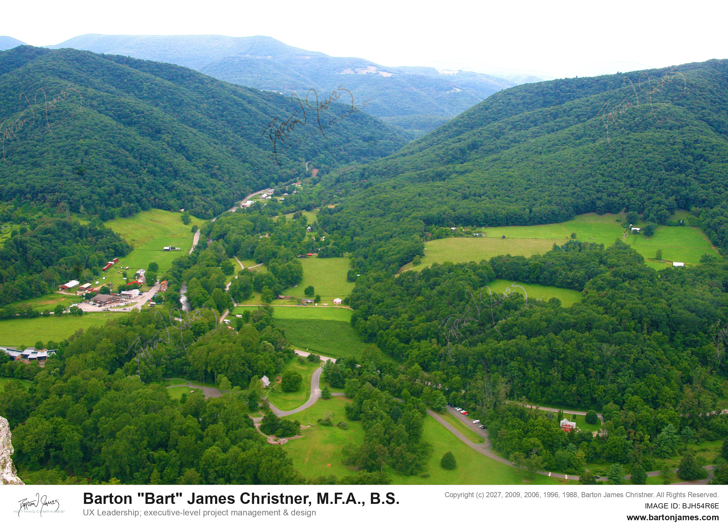20130817 AERIAL Seneca Rocks Summit South Vista IMG8397 PHOTO