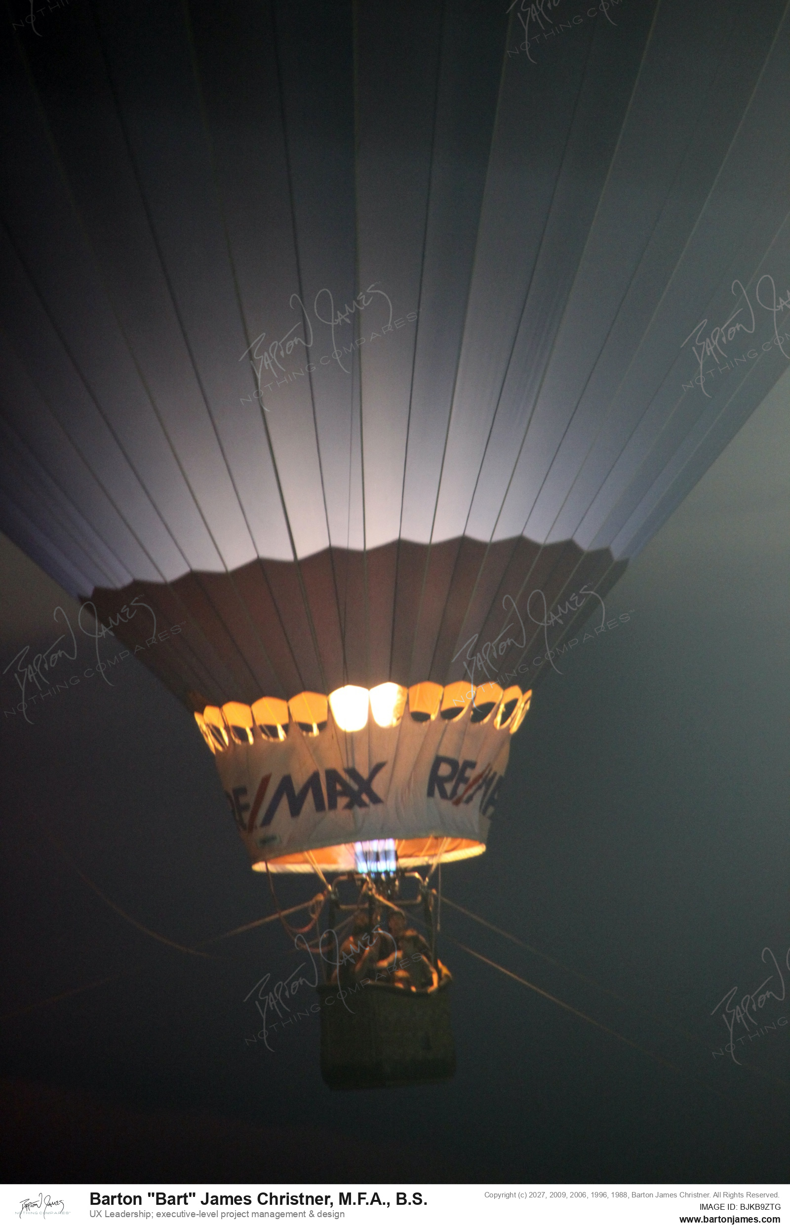 20100522 AERIAL New Smyrna Balloon Fest3Balloon Glow IMG0211 PHOTO